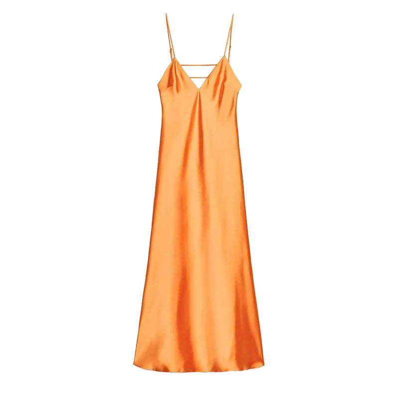 Backless Maxi Dress – Elegant Satin Evening Gown for Formal Events — detail view