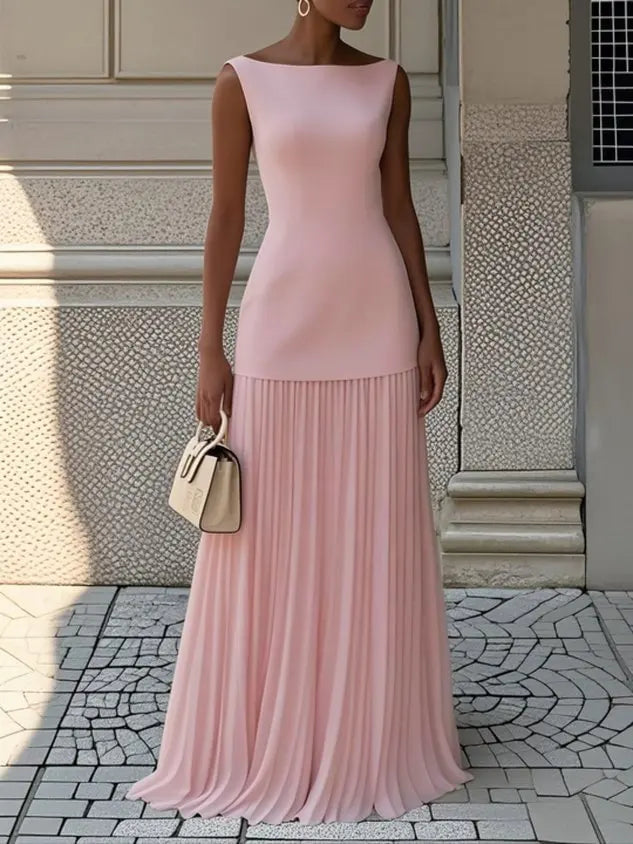 Boho Chic Maxi Dress – Elegant Pleated Design for Summer Events — side view