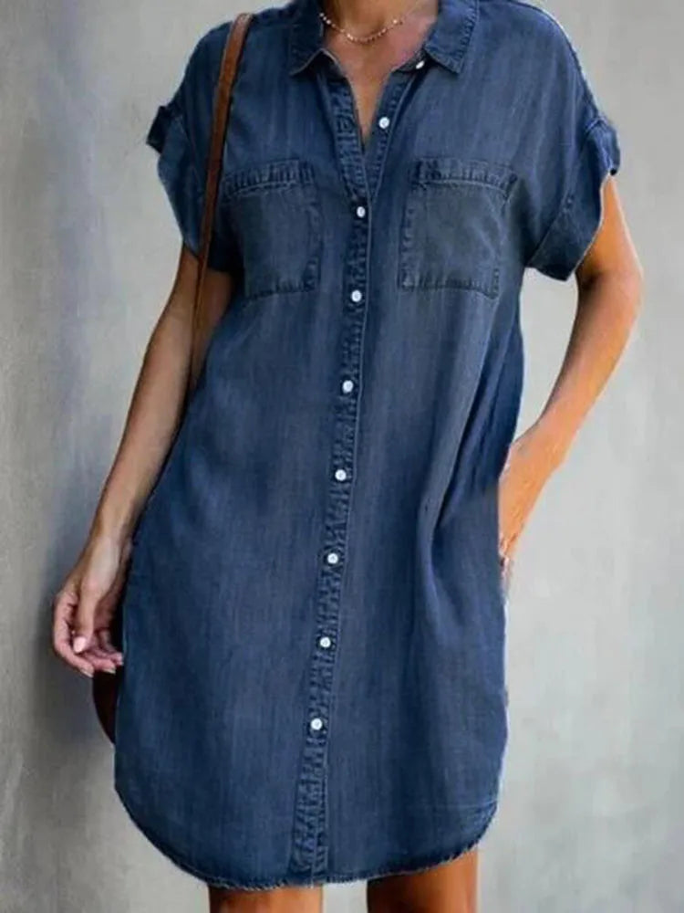 Casual Denim Shirt Dress – Relaxed Fit with Practical Pockets for Everyday Wear — close-up