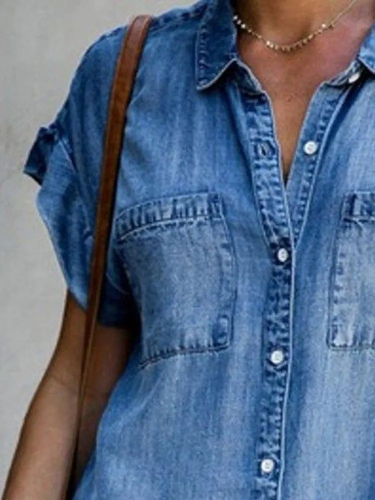Casual Denim Shirt Dress – Relaxed Fit with Practical Pockets for Everyday Wear — styling detail