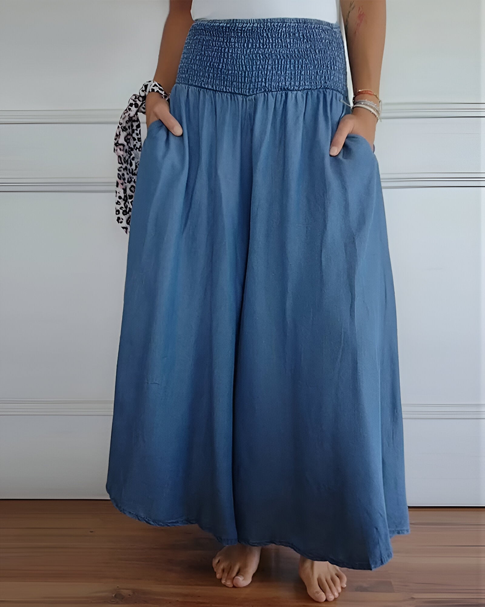 Comfortable Wide-Leg Elastic Waist Trousers
