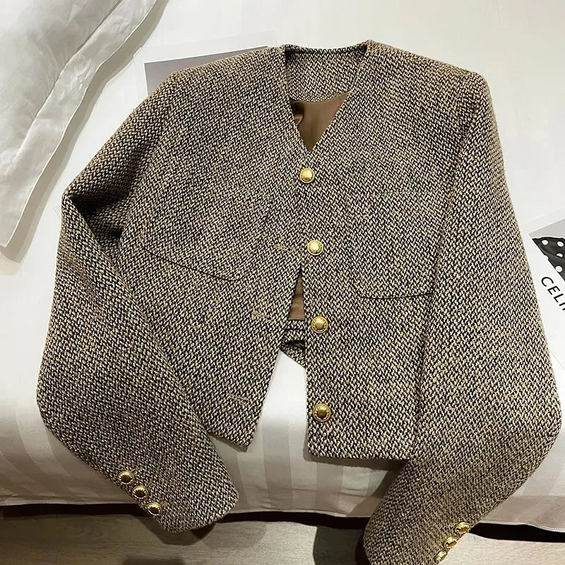 Cropped Tweed Blazer with Gold-Tone Buttons – Tailored Boxy Fit — detail view