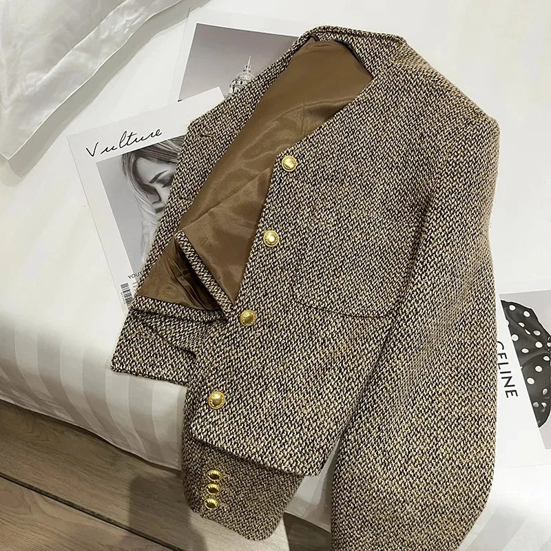 Cropped Tweed Blazer with Gold-Tone Buttons – Tailored Boxy Fit — side view