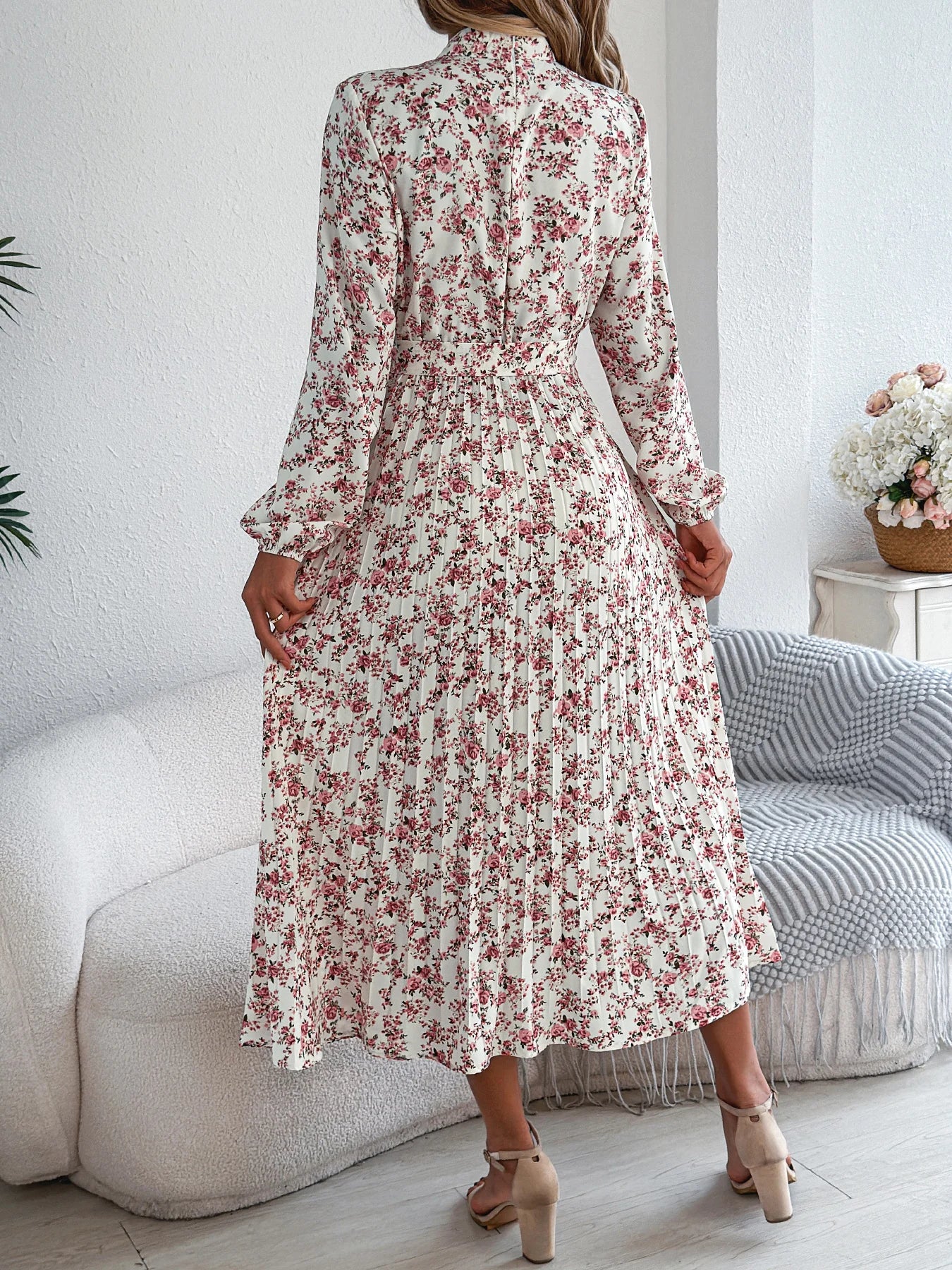 Floral Stand-Up Collar Bridesmaid Dress – Elegant Long Sleeve Design for Spring and Summer Events — back view