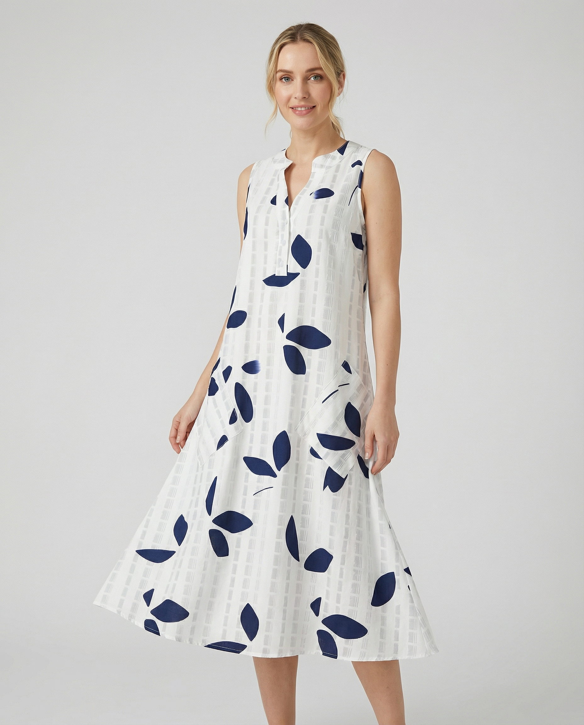 Leaf Print Maxi Dress – Stylish V-Neck Sleeveless Summer Outfit — back view