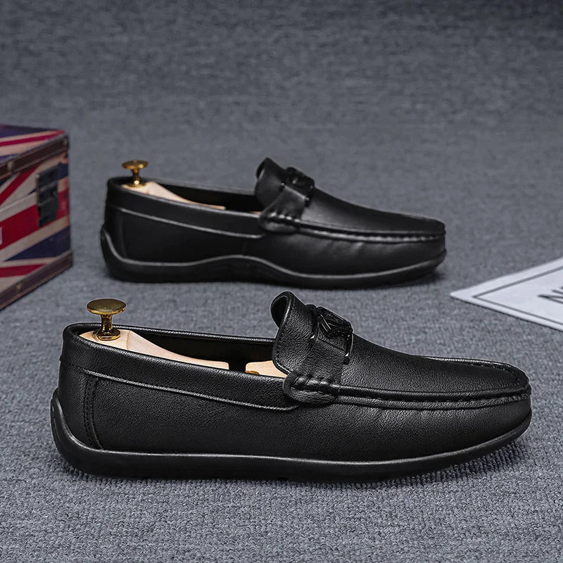 Leisure Walk Loafers – Lightweight Casual Slip-On Shoes for Everyday Comfort — detail view