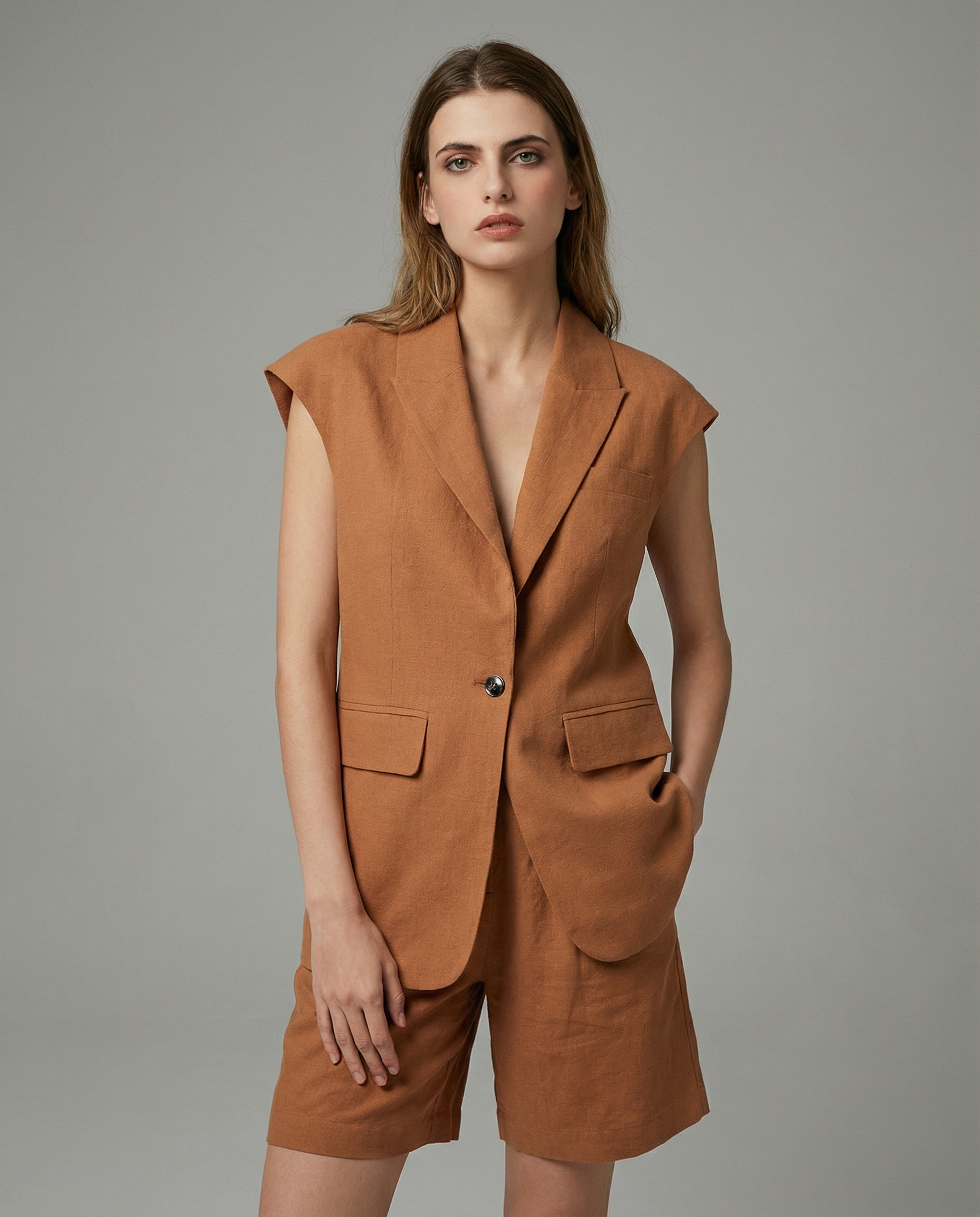 Linen-Cotton Women's Blazer – Tailored Lightweight Suit for Versatile Summer Styling