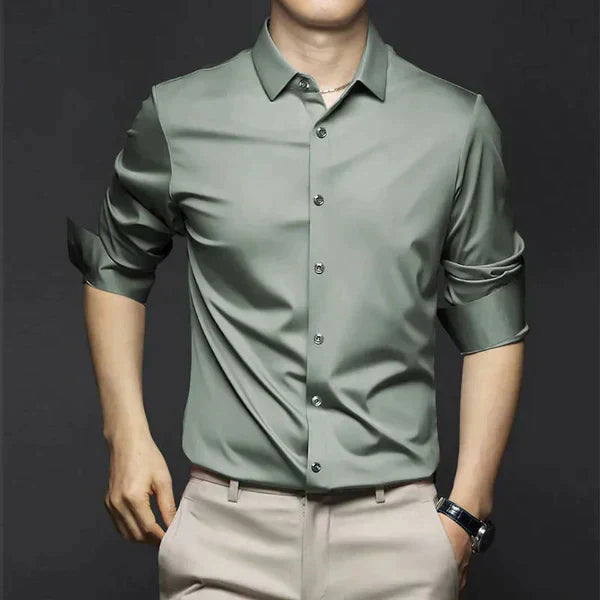 Long Sleeve Point Collar Shirt for Men — close-up