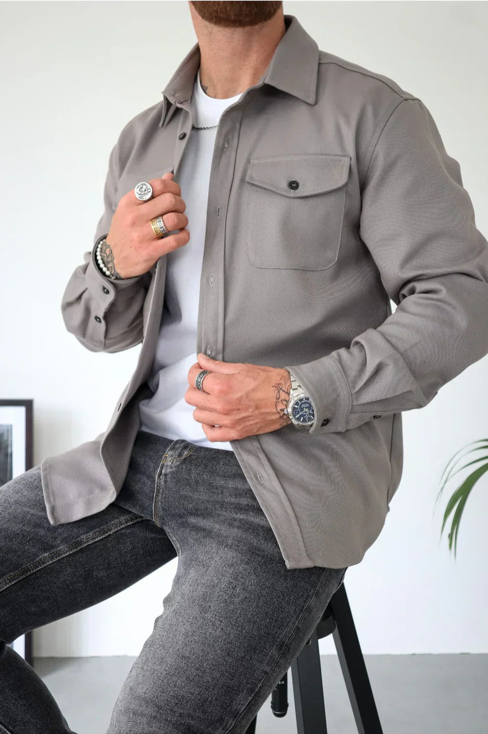Men's Button-Up Overshirt Shacket with Chest Pocket