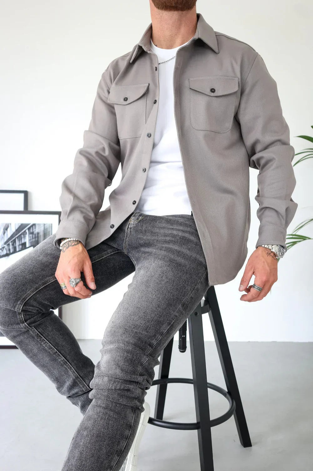 Men's Button-Up Overshirt Shacket with Chest Pocket