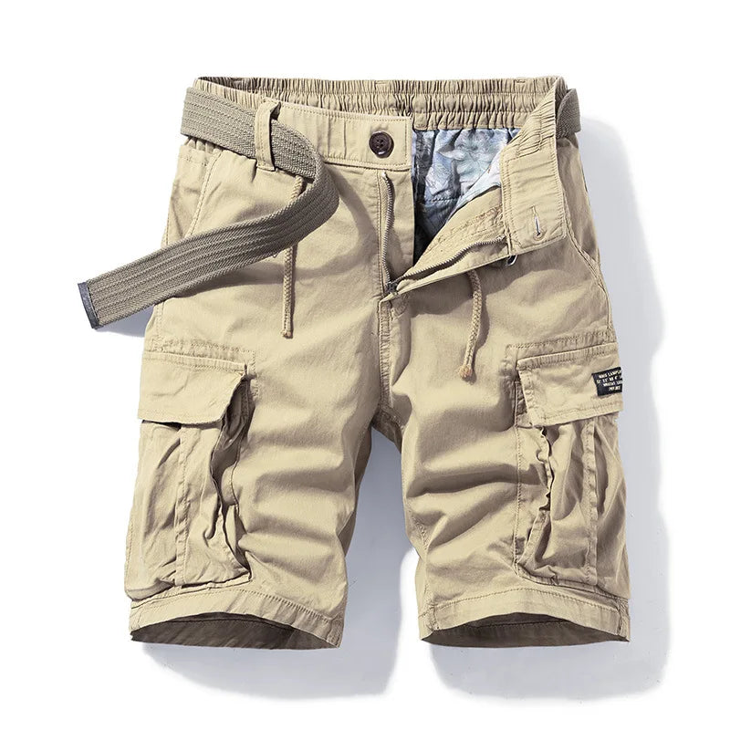 Men's Cargo Shorts – Multi-Pocket Design for Versatile Comfort — model wearing