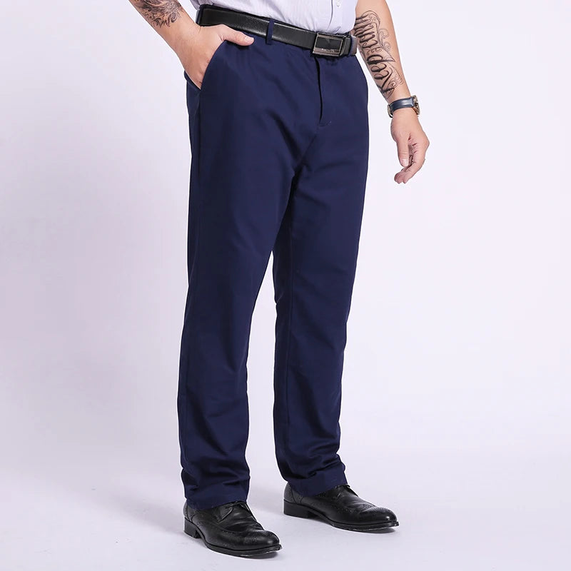 Men's Casual Chinos – Breathable Cotton Comfort for Everyday Wear — model wearing