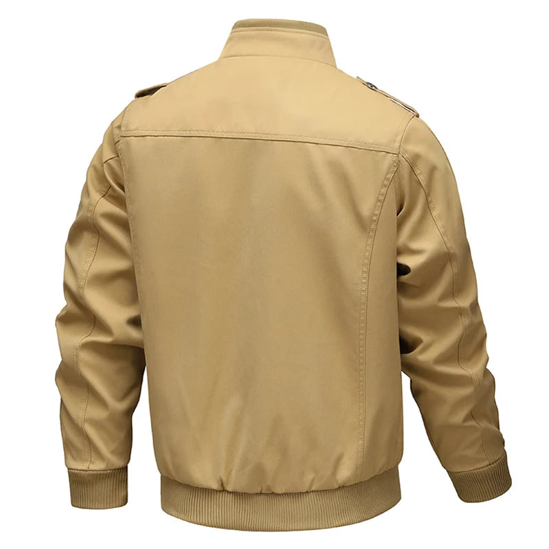 Men's Casual Jacket – Windproof Tactical Design for Outdoor Adventures — model wearing