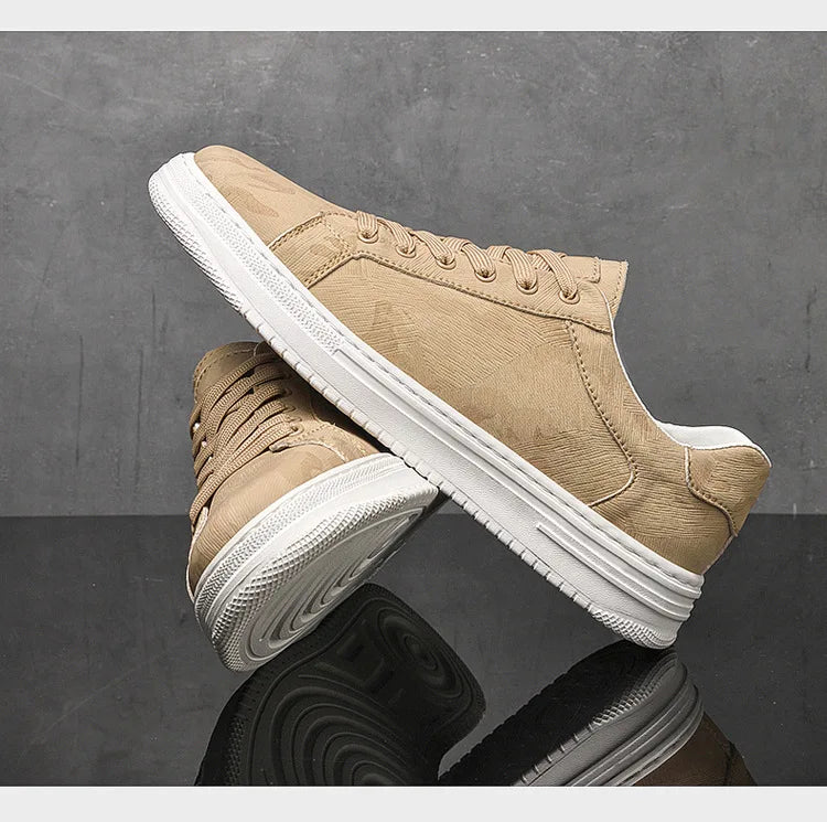 Men's Casual Shoes – Trendy Print Lace-Up trainers for Smart Casual Outings — alternative angle