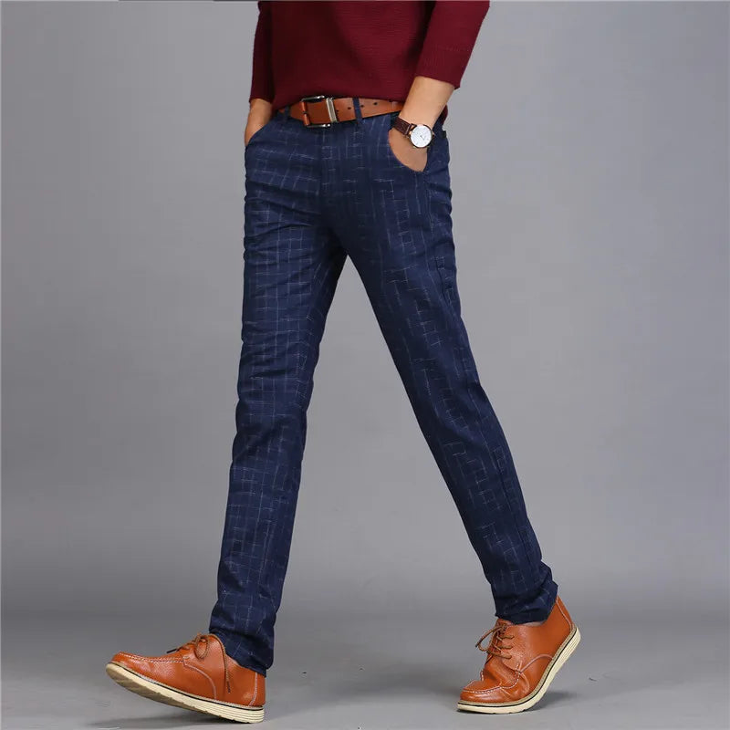 Men's Chino Pants – Slim Fit Chino Trousers for Casual or Office Wear — fabric detail