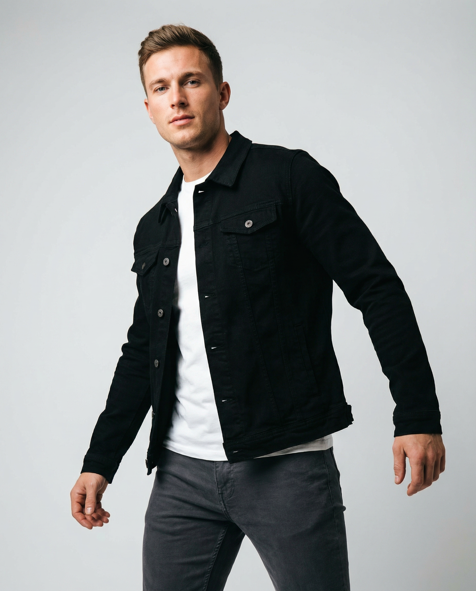 Men's Denim Jacket – Stylish Multi-Pocket Casual Wear for Versatile Outings — side view