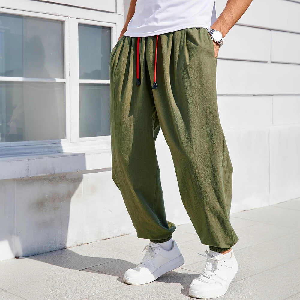 Men's Harem Pants – Cozy Loose Fit Cotton-Linen Trousers — model wearing