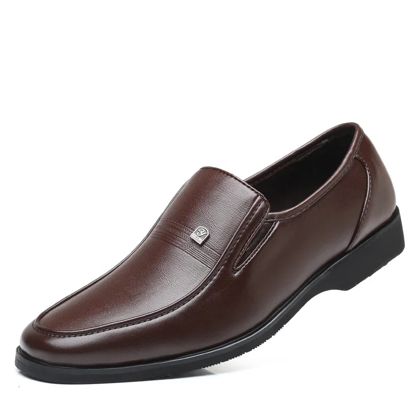 Men's Oxford Shoes – Classic Leather Formal Footwear — detail view