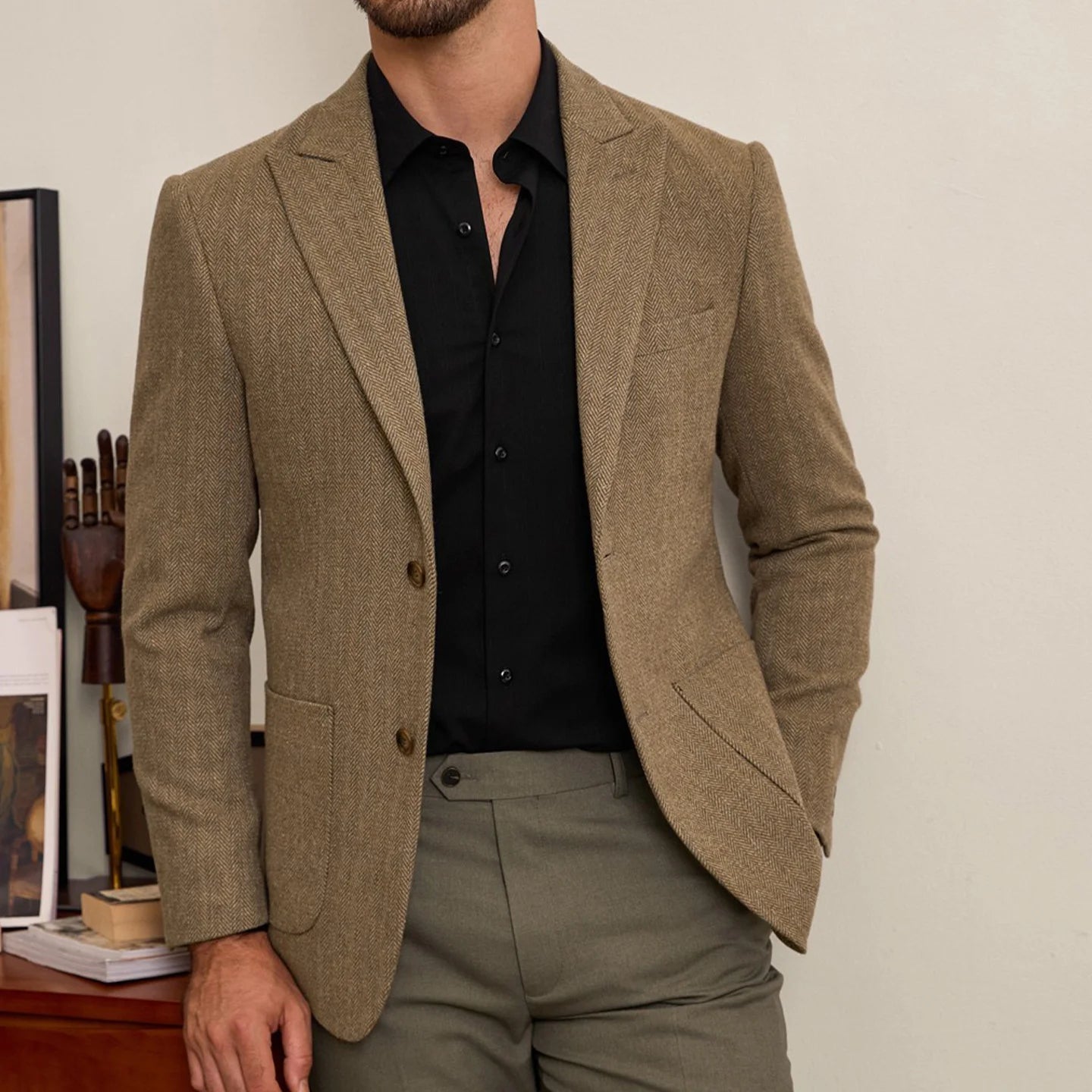 Men's Retro Wool Suit – Chic Slim-Fit Jacket for Autumn Style — back view