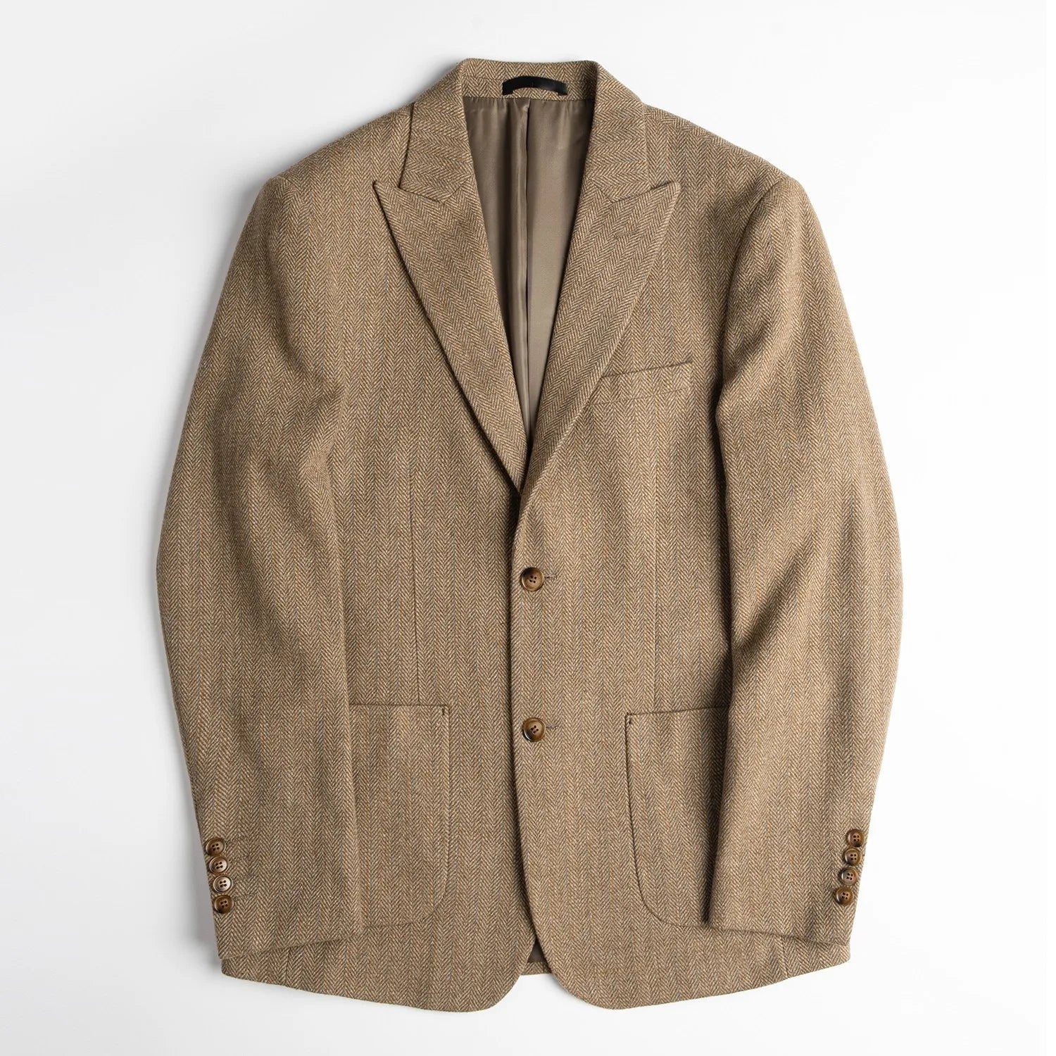 Men's Retro Wool Suit – Chic Slim-Fit Jacket for Autumn Style — close-up