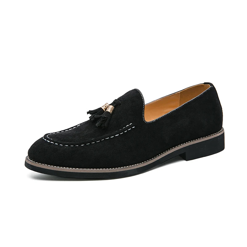 Men's Suede Loafers – Stylish Pointed Toe Design for Casual Elegance — model wearing