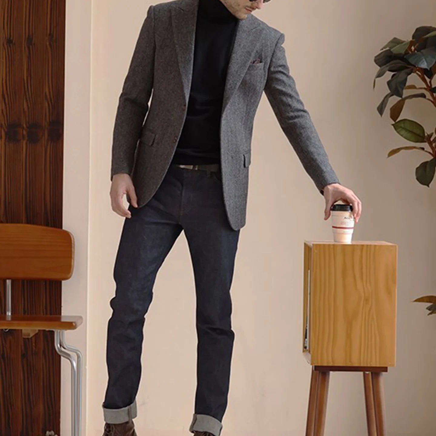 Mens Suit Jacket – Stylish Casual Blazer for Autumn and Winter — side view