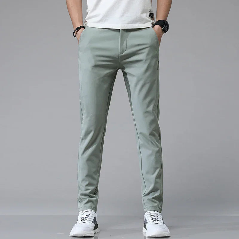 Men's Trousers – Slim Fit Stretch Fabric for Casual Outings — styling detail