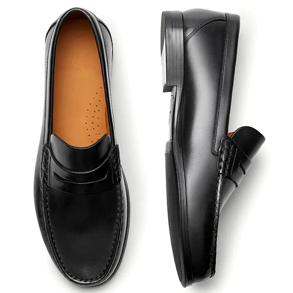 Men's Vintage Calf Leather Loafers – Breathable Slip-On Design for Casual Elegance — detail view