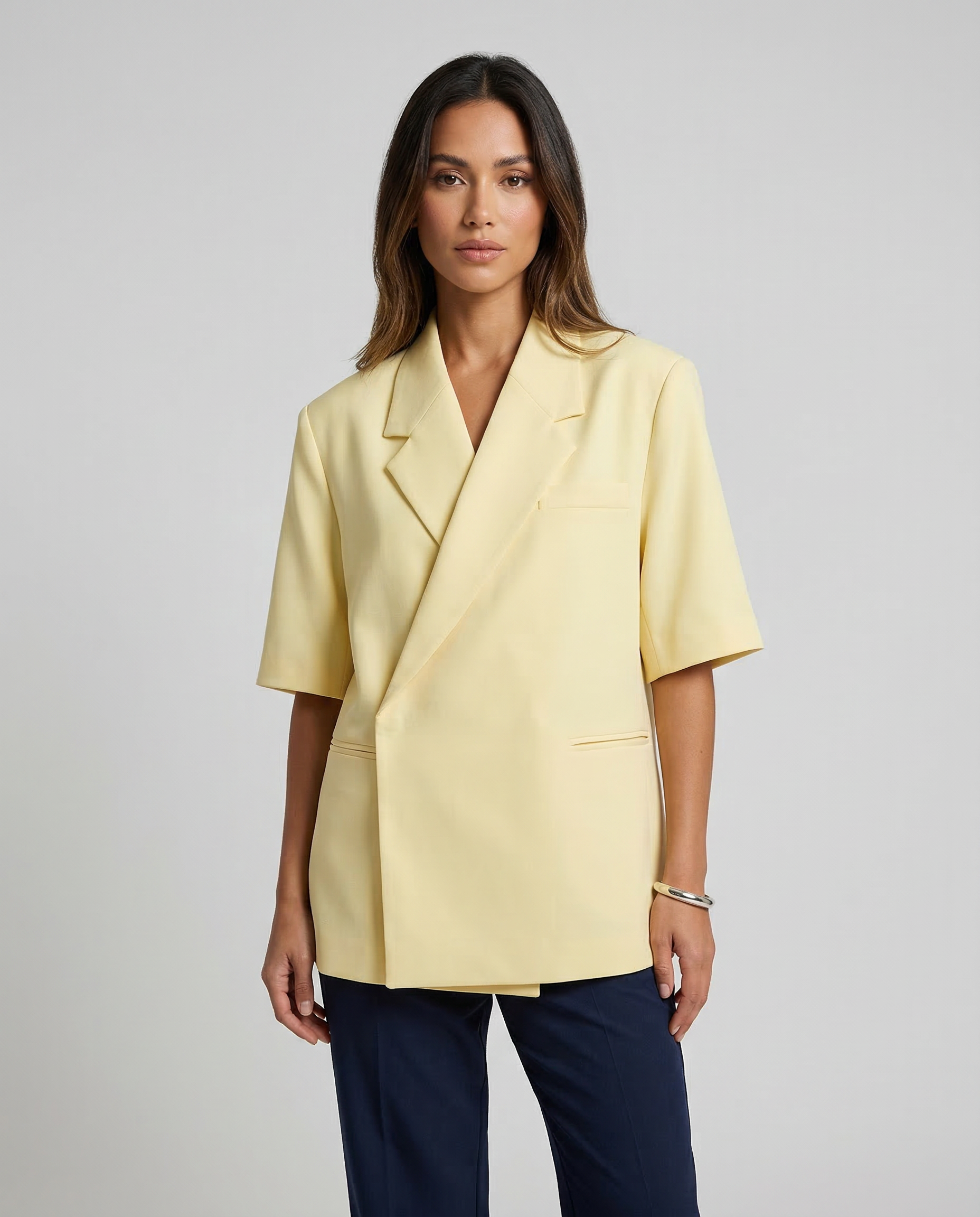 Oversize Blazer – Modern Short Sleeve Summer Outerwear — side view
