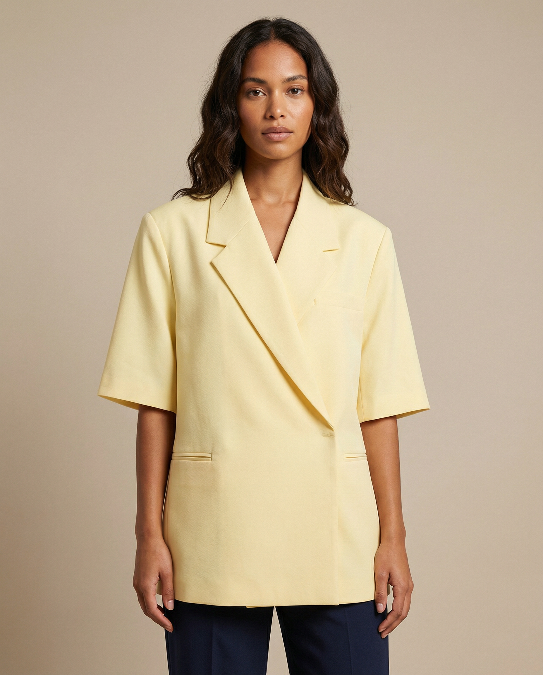 Oversize Blazer – Modern Short Sleeve Summer Outerwear