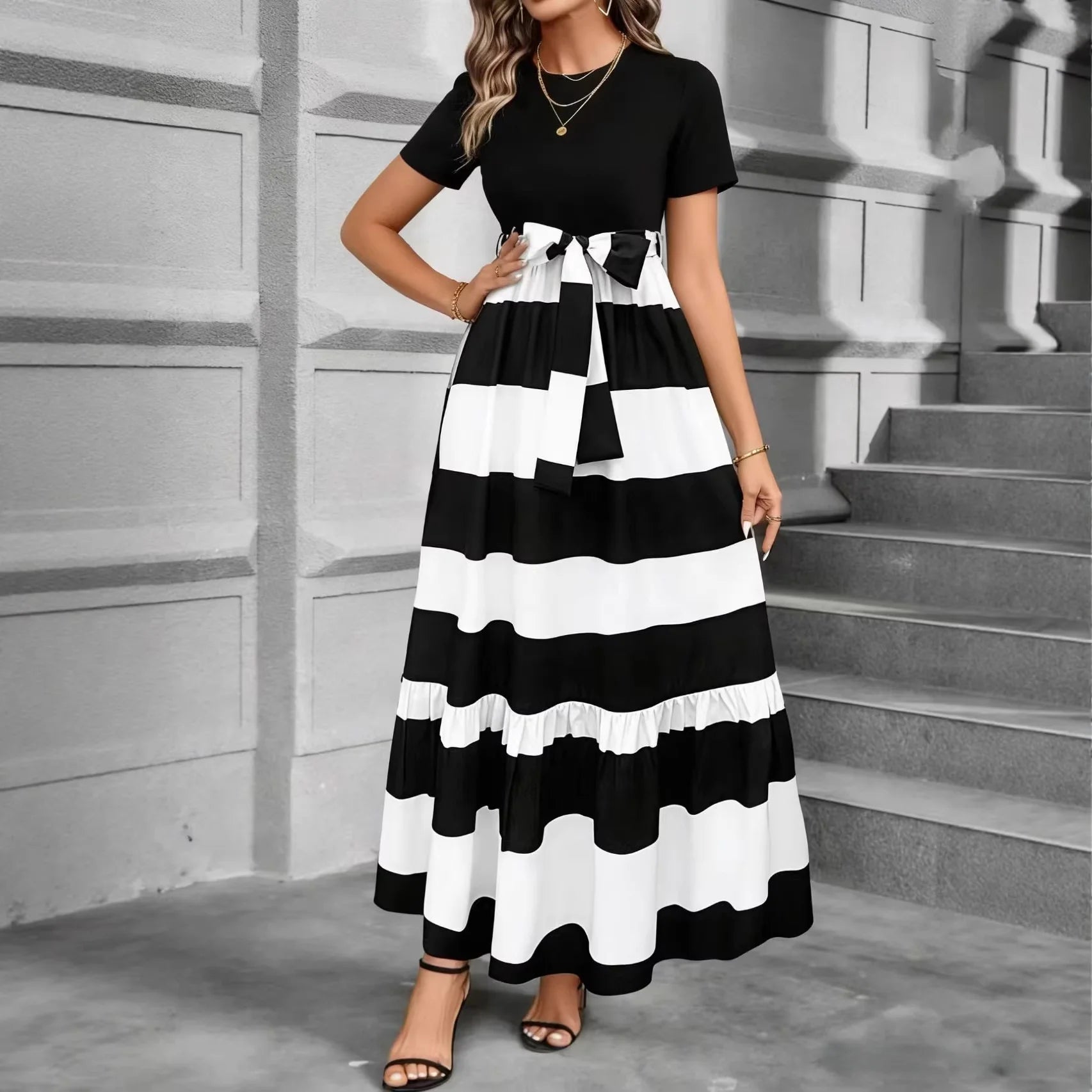 Printed Dress – Elegant A-Line Summer Outfit for Day or Evening Events — back view