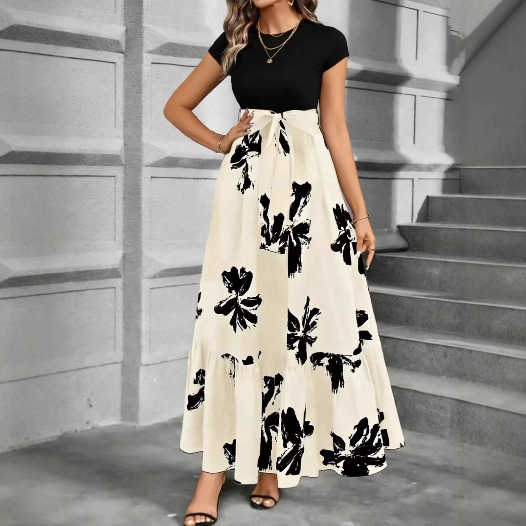 Printed Dress – Elegant A-Line Summer Outfit for Day or Evening Events — detail view