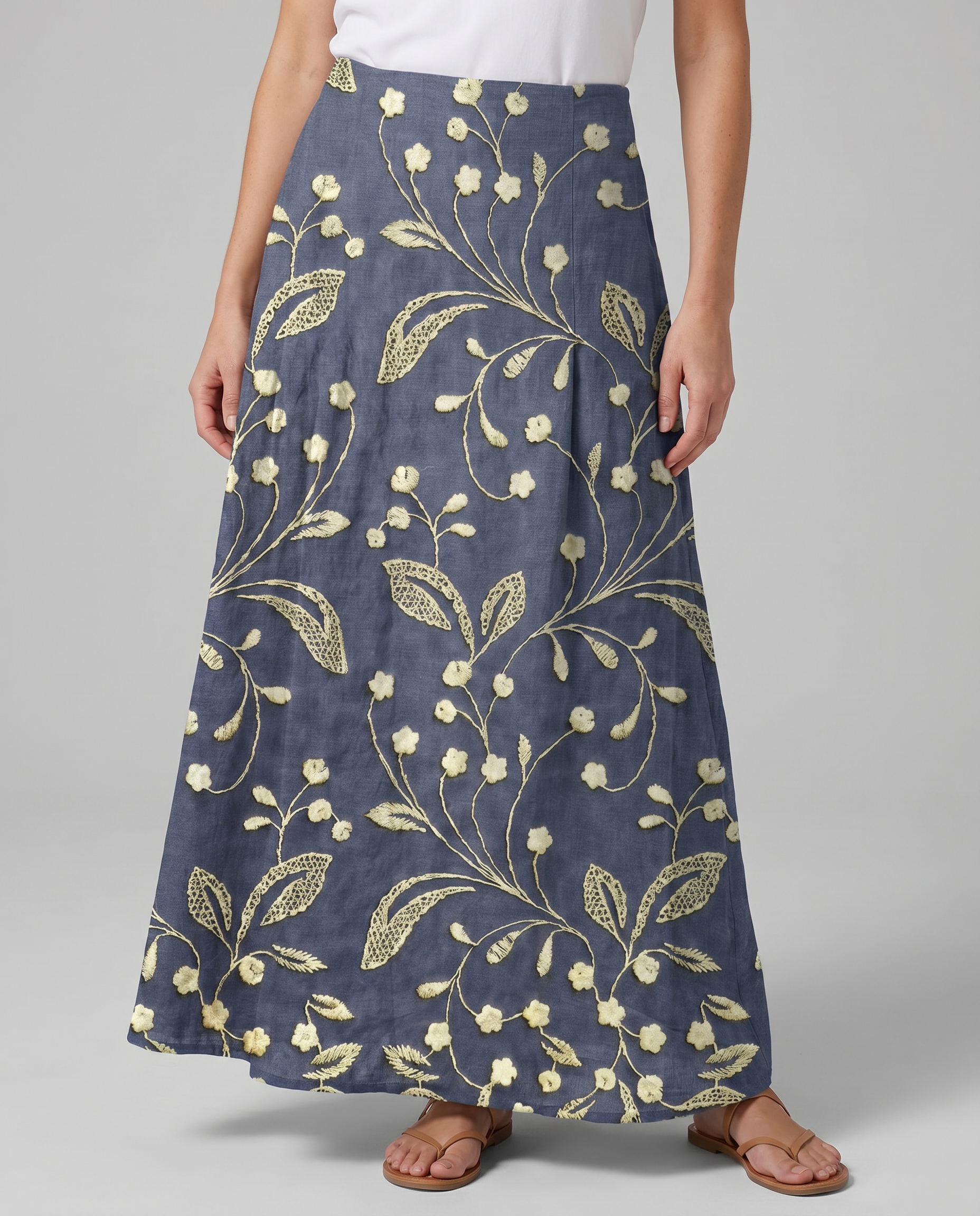 Retro Floral Print Elastic Waist Pocket Skirt — model wearing