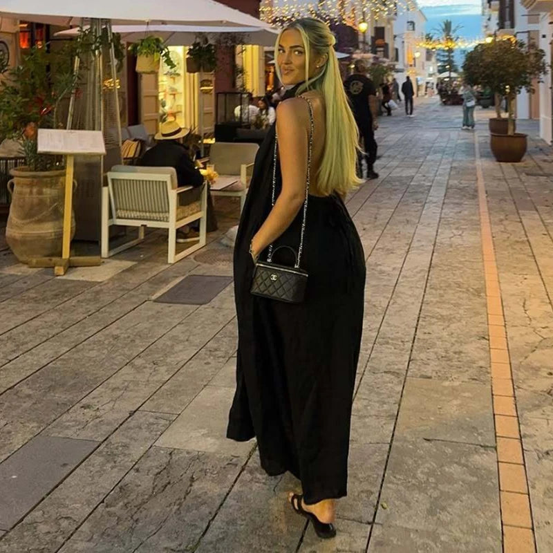Summer Chic Long Dress – Elegant Neck-Hanging Design for Effortless Holiday Style — side view
