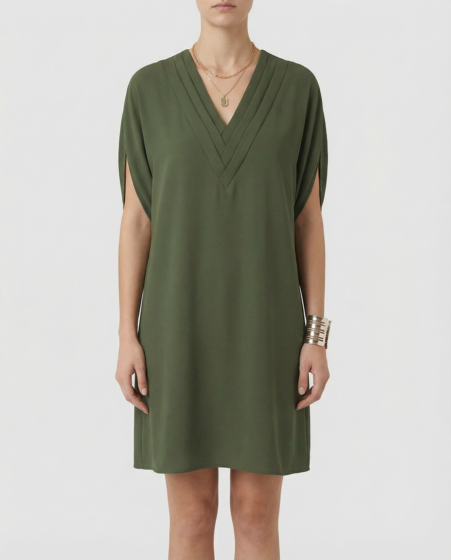 Summer Dress – Elegant V-Neck Multi-Layered Outfit for Casual Outings — detail view