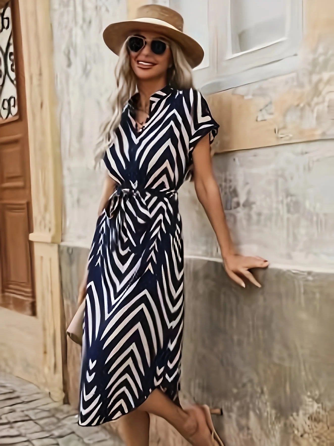 V-Neck Stripe Dress – Chic Casual Summer Style — side view