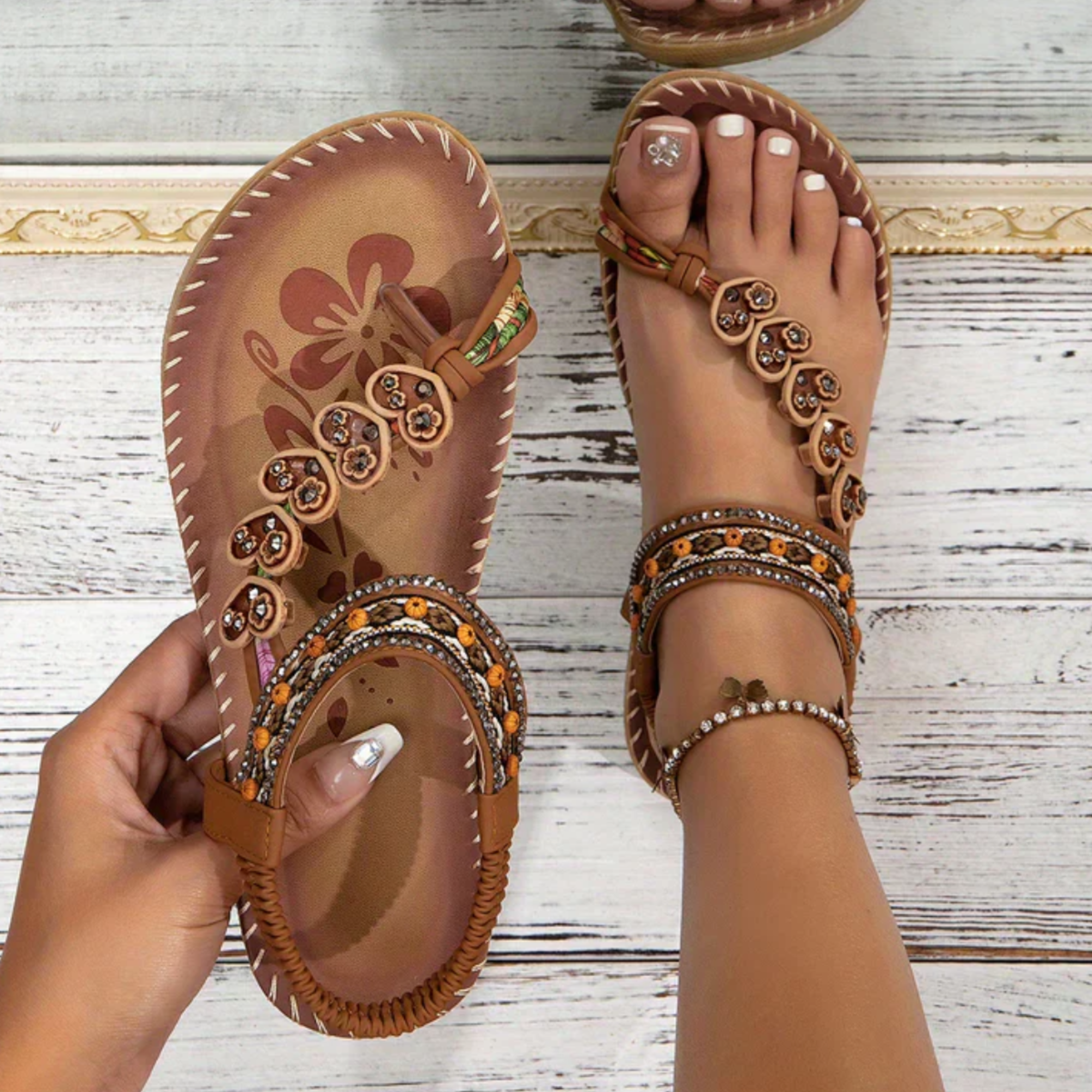Women's Bohemian Beaded Strap Open Toe Flat Sandals