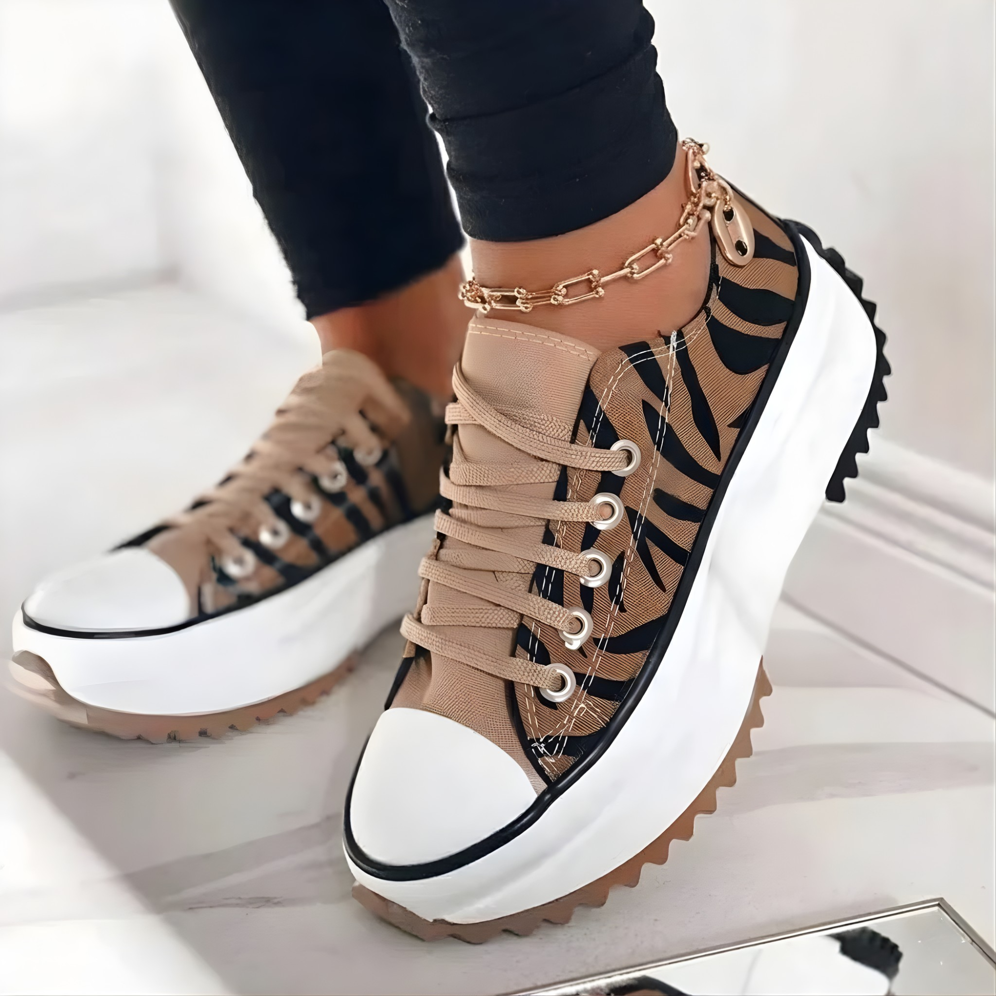Women's Chunky Platform Canvas Lace-Up Trainers