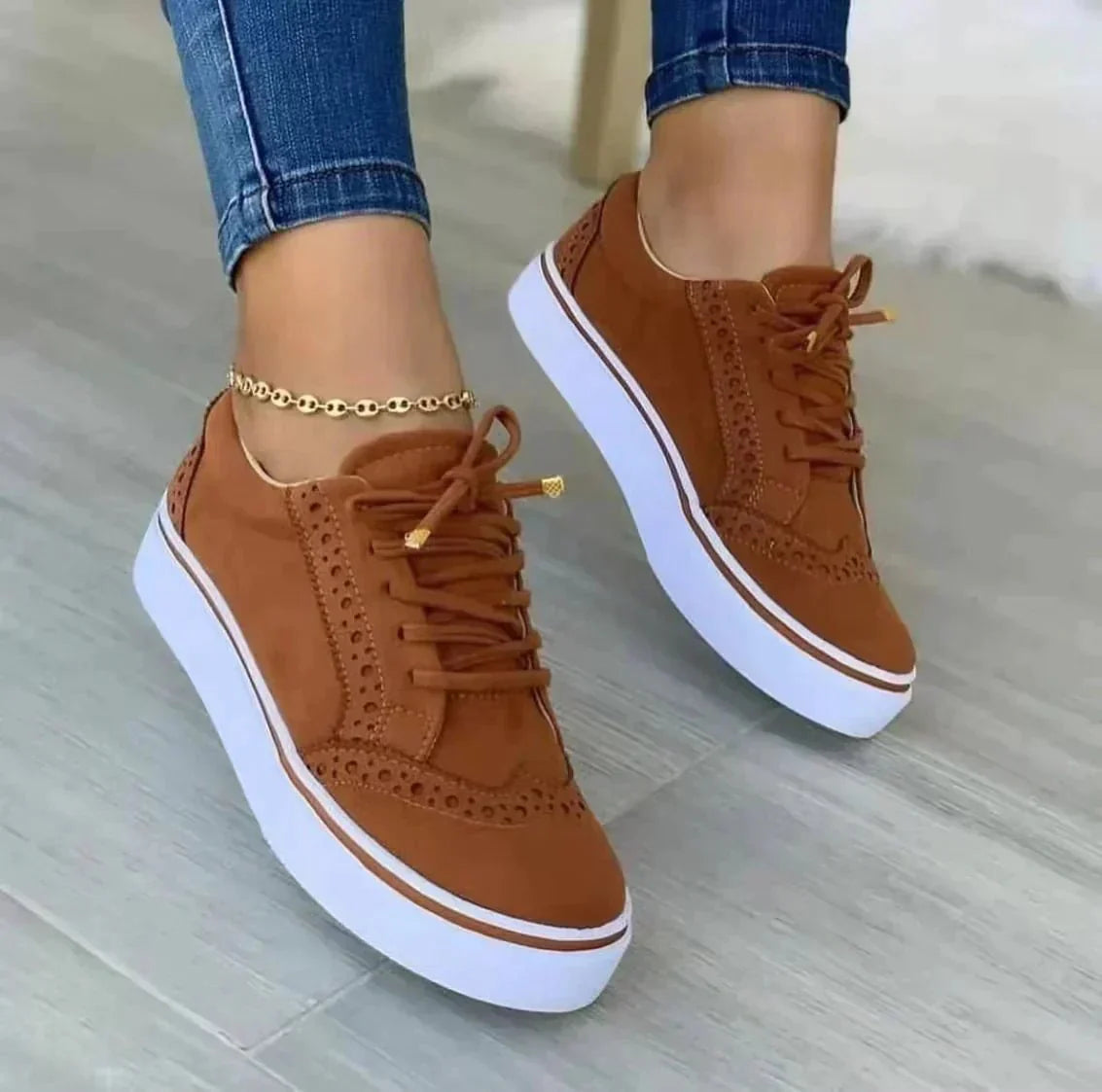 Women's Lace-Up Brogue Platform Sneakers in 5 Colours