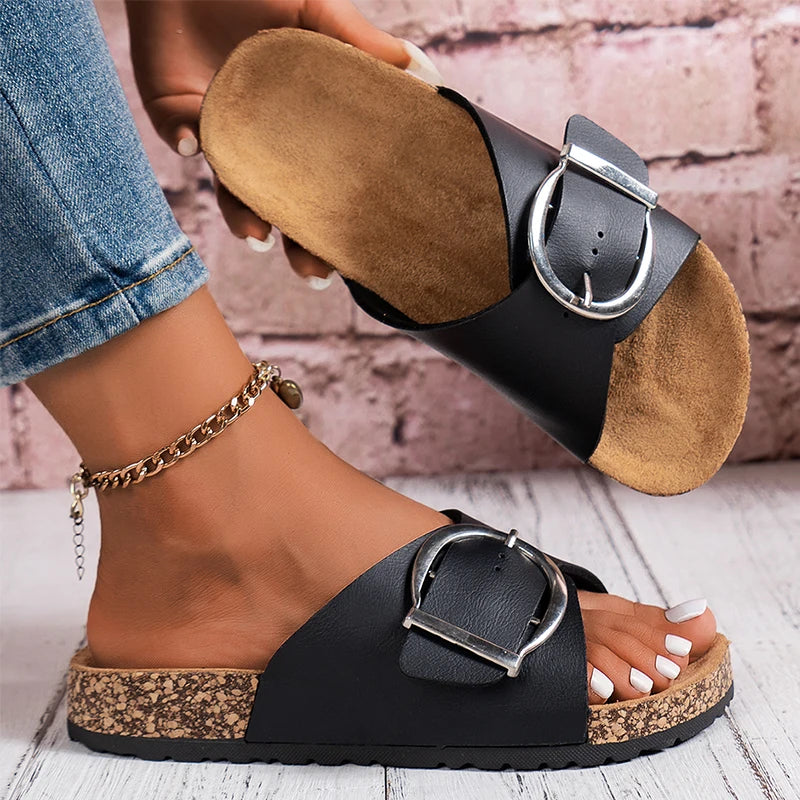 Women's Slippers – Stylish Flat Heeled Design for Casual Comfort