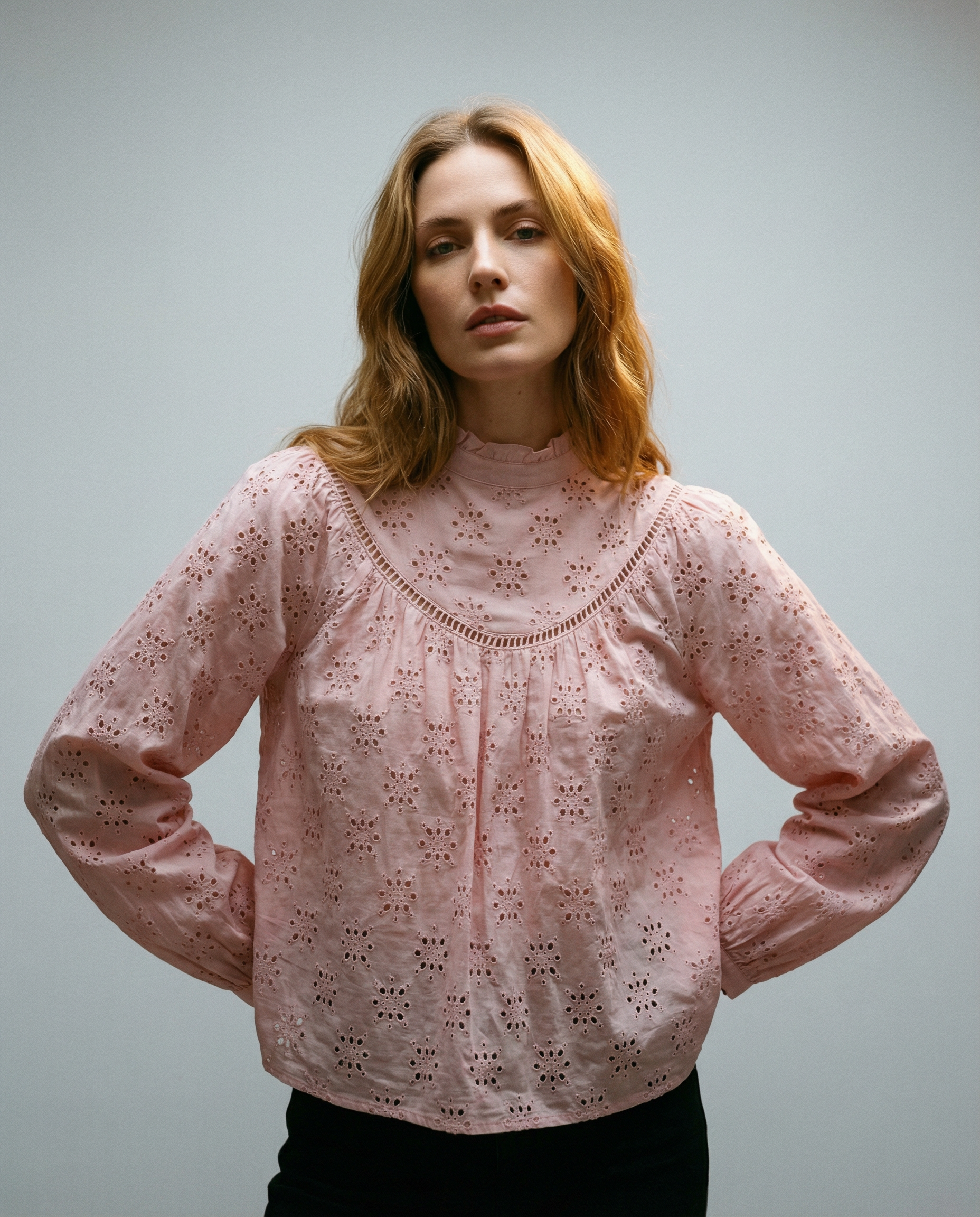 Women's White Blouse – Elegant Puff Sleeve Design for Versatile Spring Outfits