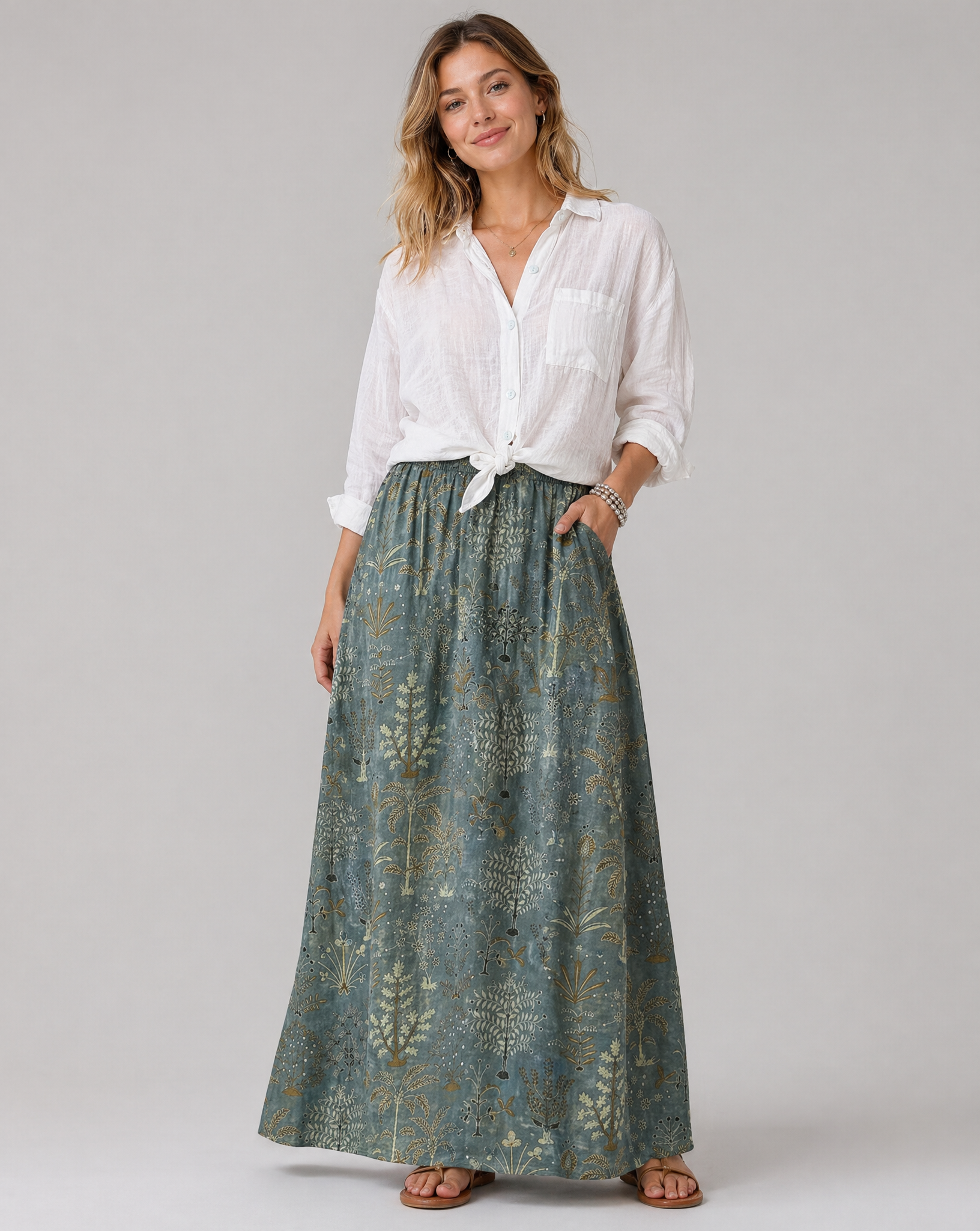 Woodland Vegetation Print Dark Green Pocket Skirt — back view